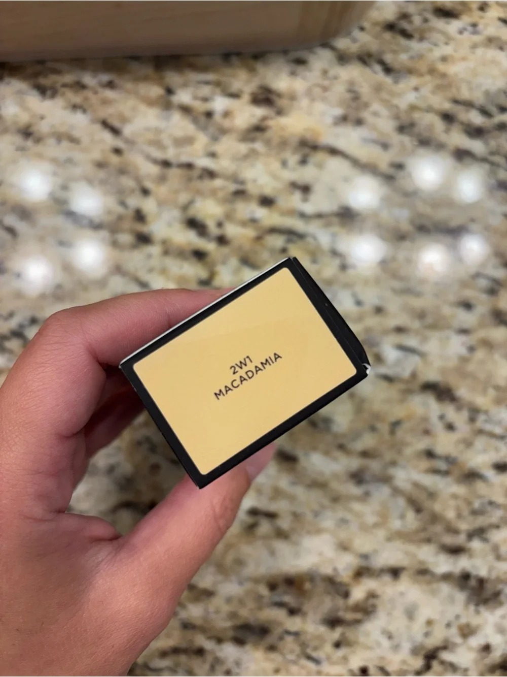 NEW IN BOX- Laura Mercier Real Flawless Foundation- 2W1 Macadamia